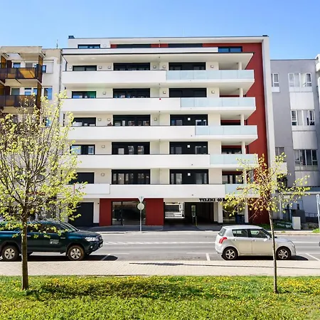 Teleki40 Central, Free Parking, Terrace Apartment Gyor